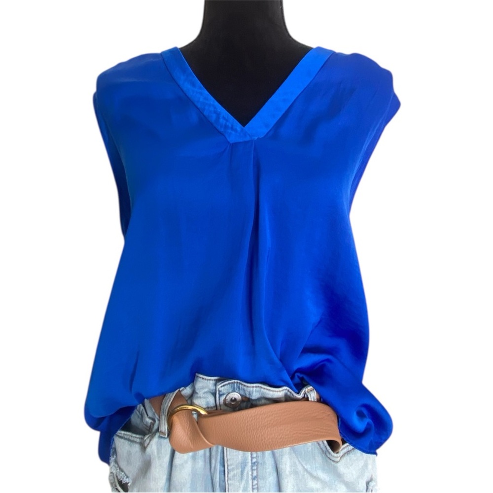 VINCE CAMUTO | Vibrant Royal Blue Women's Top | High-Low | XL